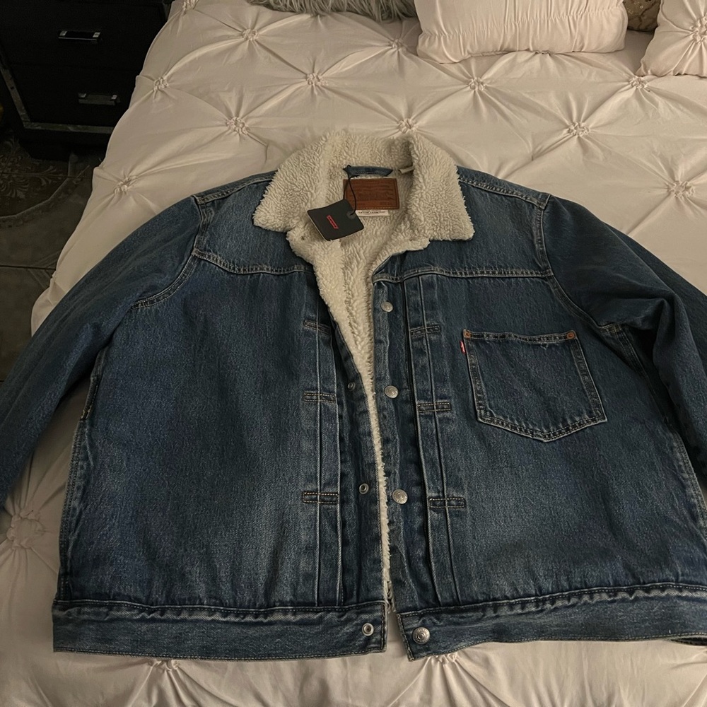 Levi's Blue Denim Jacket with White Sherpa Lining